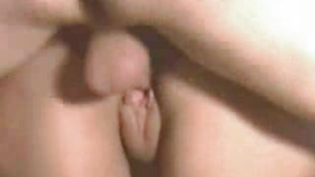 Nina Lawless kecurangan transeksual. bokep live hot