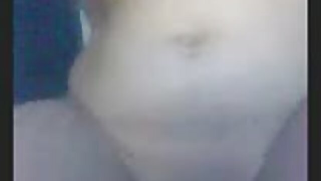 Negro itu boke bigo punya penis besar di pantat wanita berambut coklat Rusia.