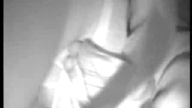 Seorang pria kulit hitam menanam sebuah Busty pirang pada penis yang besar bokep di bigo live